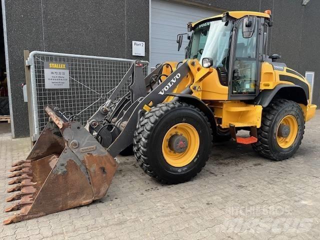 Volvo L45H Фронтальні навантажувачі