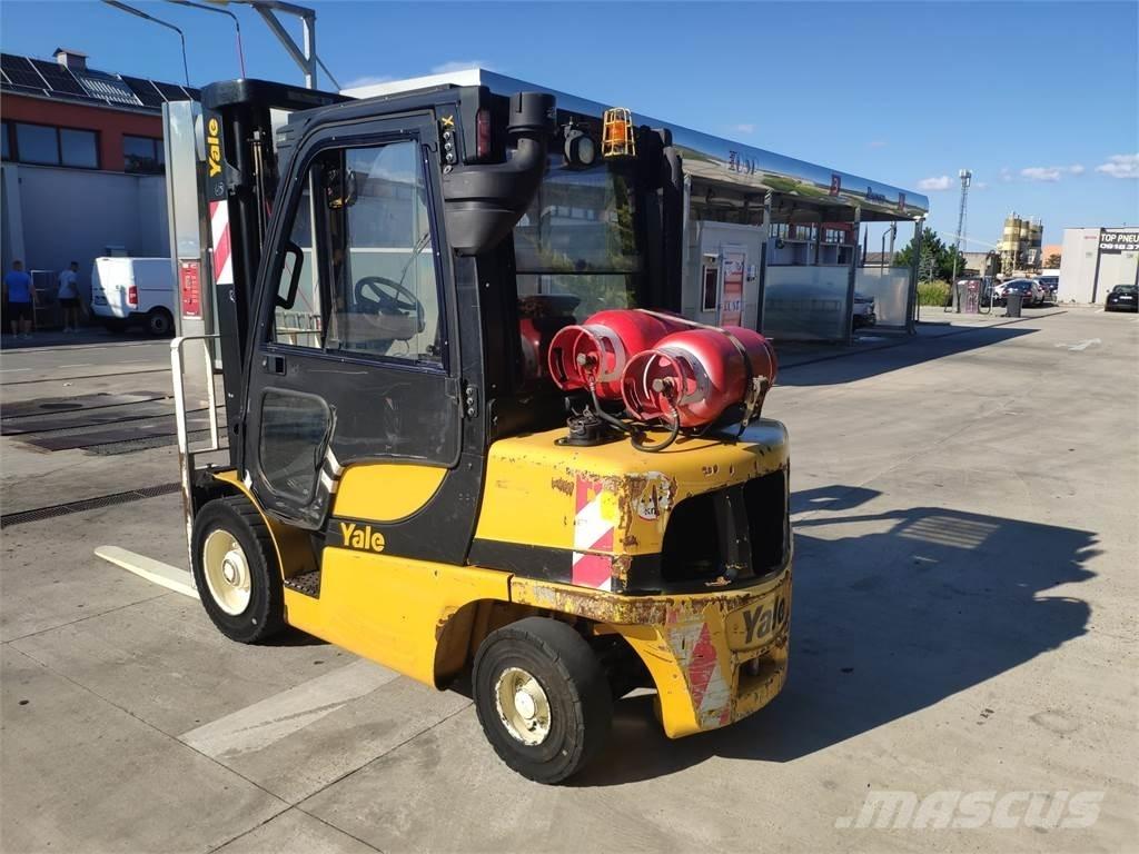 Yale GLP35VX Газові навантажувачі
