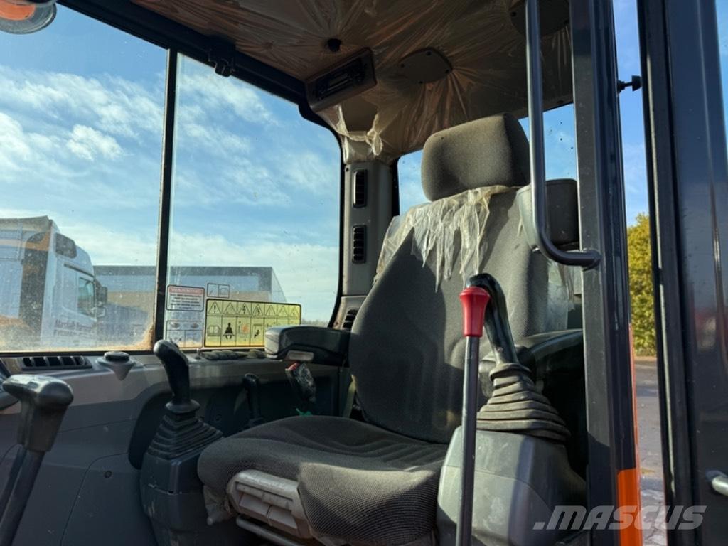 Doosan DX 63-3 Міні-екскаватори < 7т