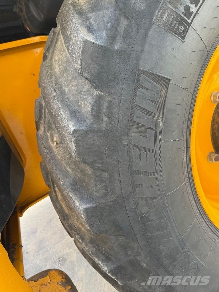 JCB 3 CX Екскаватори-навантажувачі