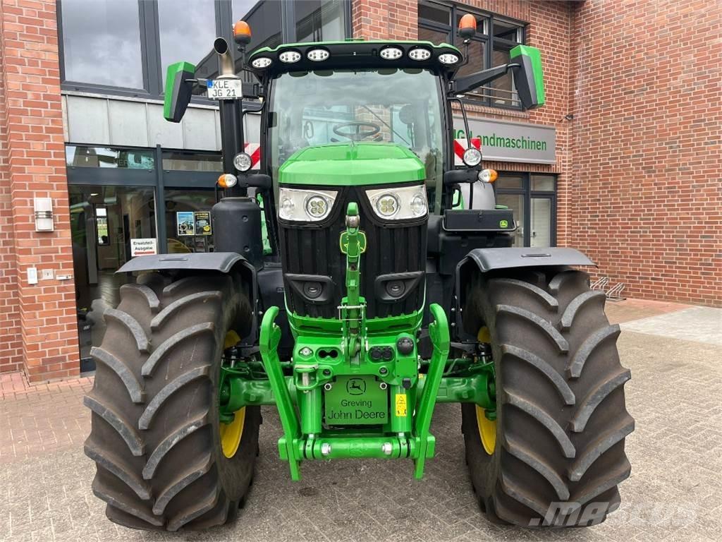 John Deere 6R215 Трактори