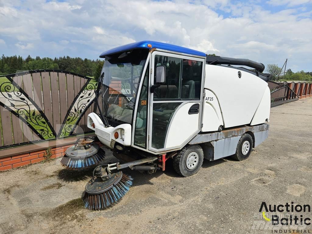 Johnston 142A 101T Підмітальні машини