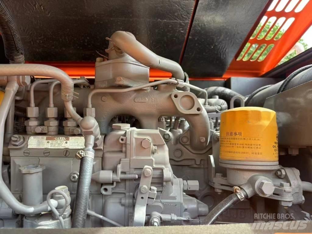 Hitachi ZX 70 Гусеничні екскаватори