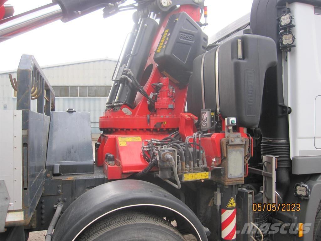 Sisu Polar Автокрани