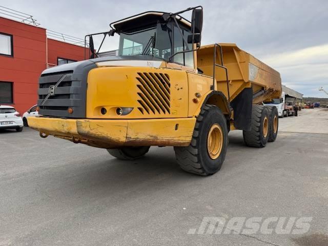 Volvo A 25 E Зчленовані самоскиди