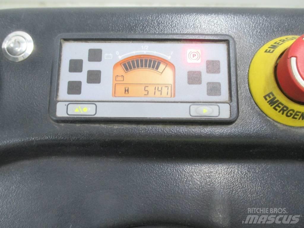 Linde L1600 TTFY Самохідні електроштабелери