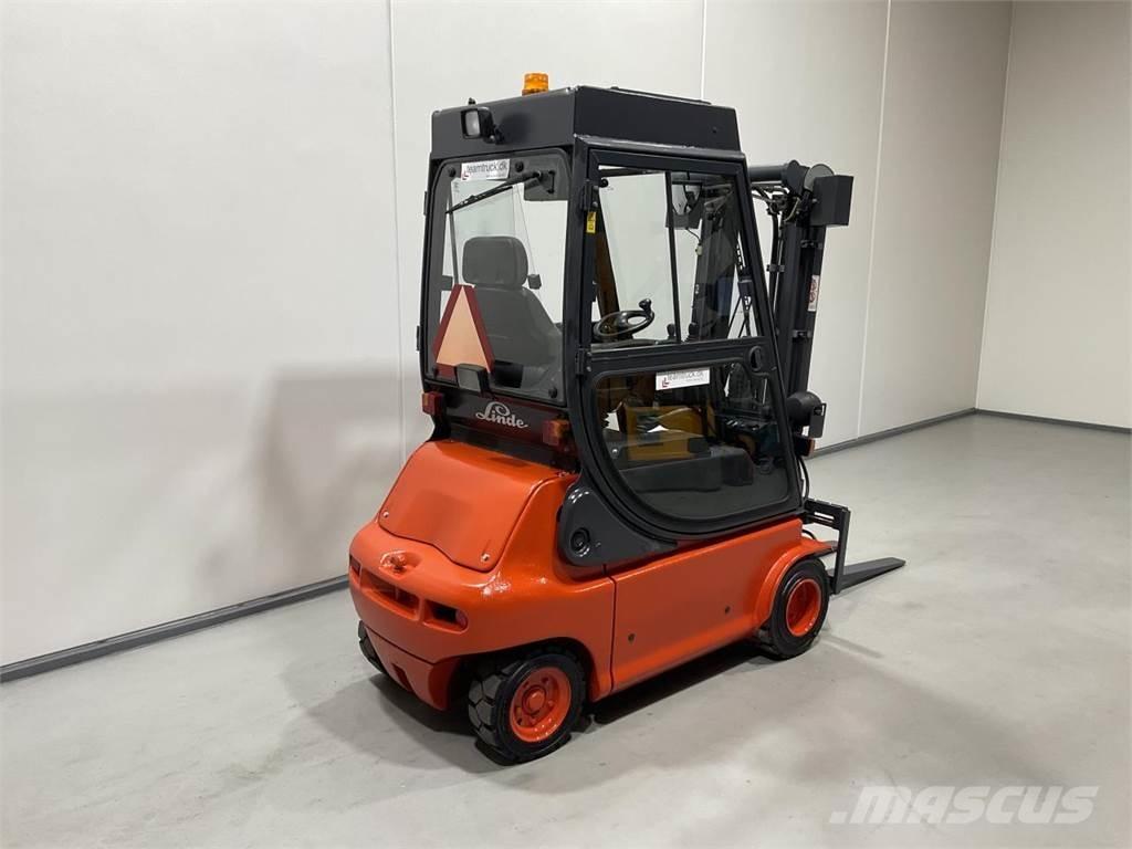 Linde E20P-02 Електронавантажувачі