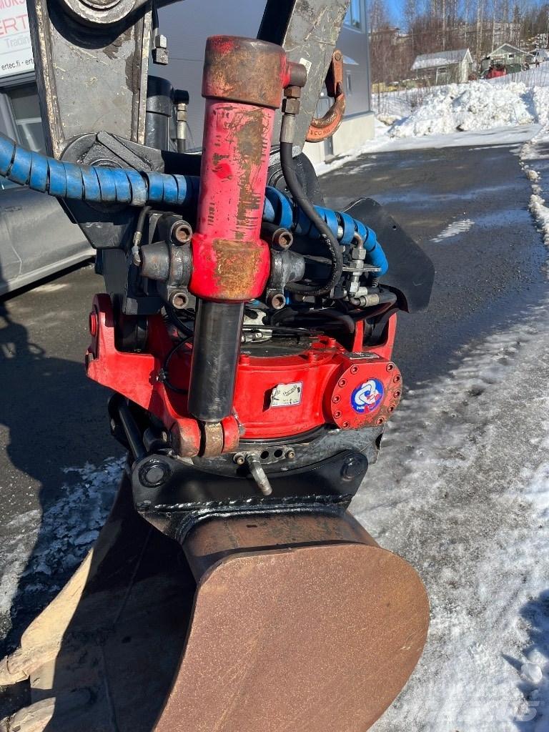 Volvo ECR 88 D Середні екскаватори 7т. - 12т.
