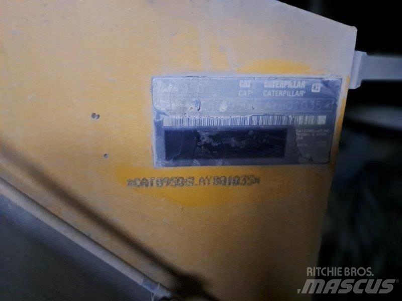 CAT 950 Фронтальні навантажувачі