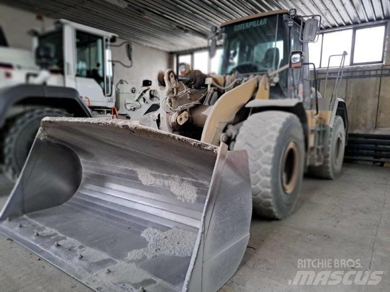CAT 950 Фронтальні навантажувачі