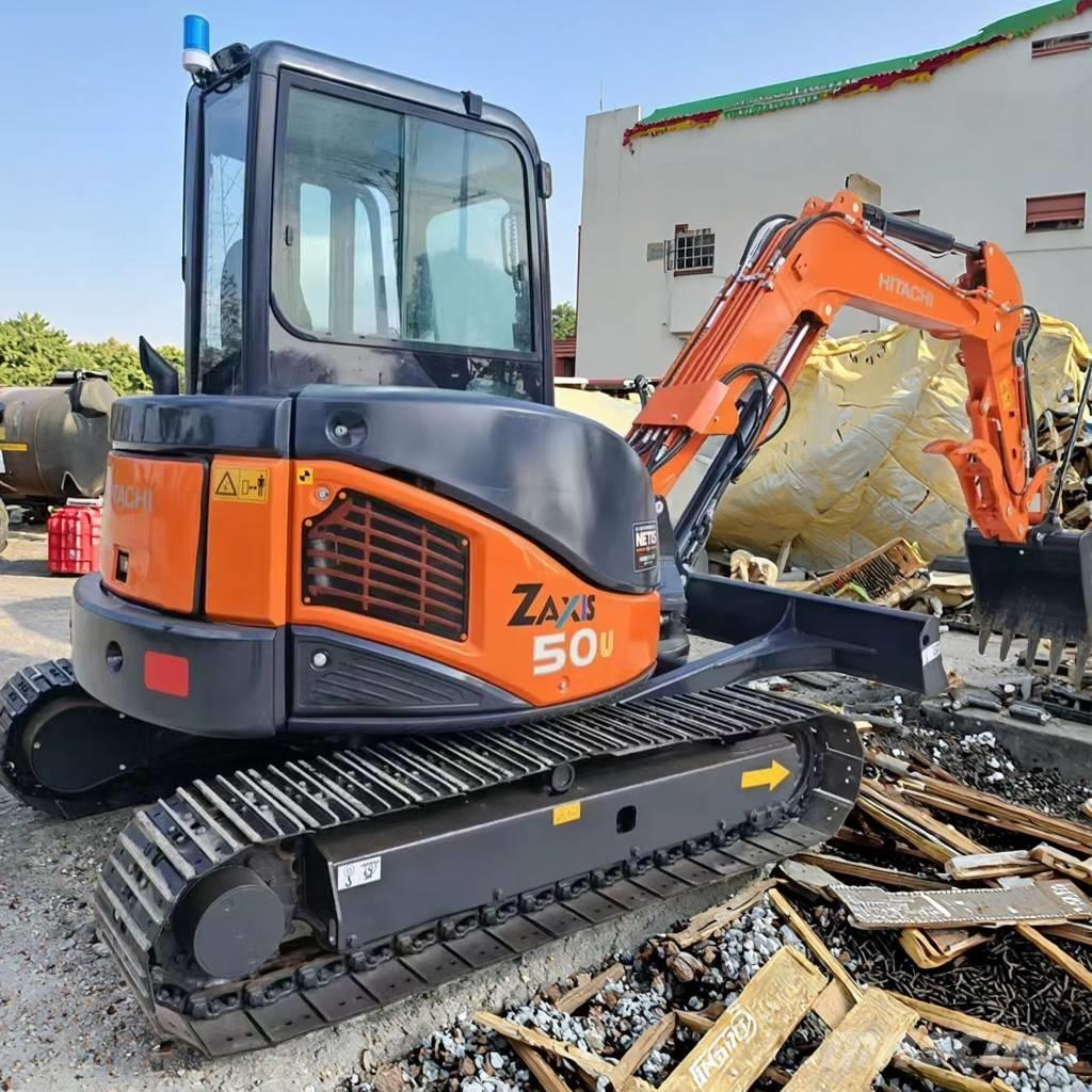 Hitachi ZX 50 U Міні-екскаватори < 7т