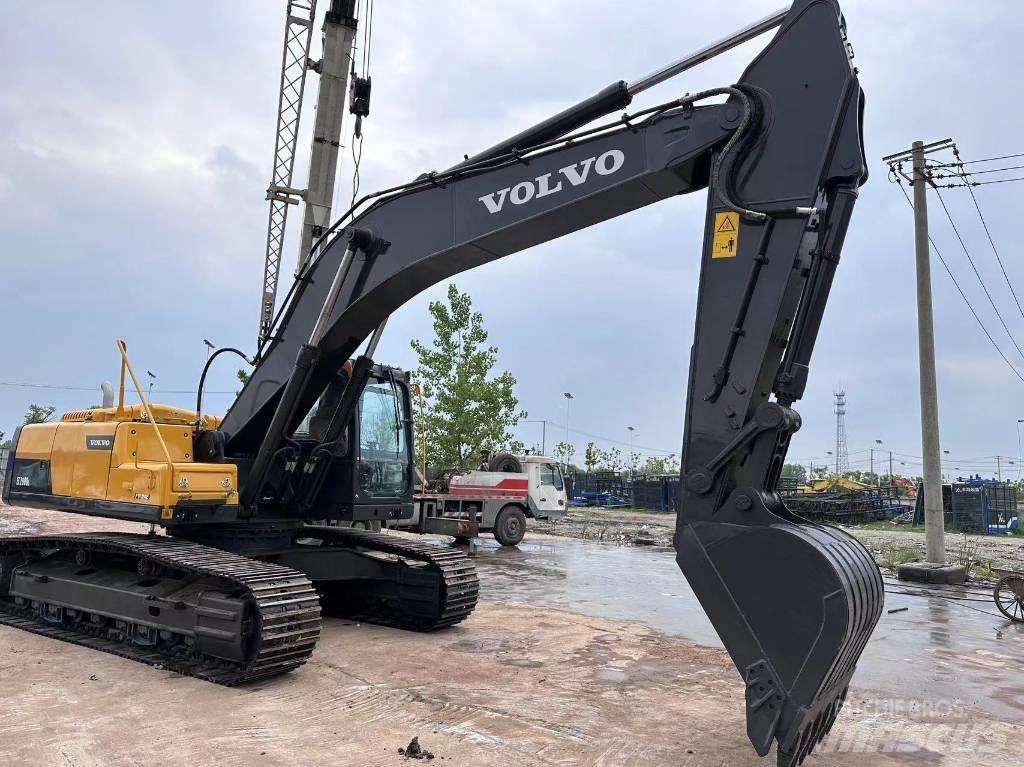 Volvo EC 290 Гусеничні екскаватори