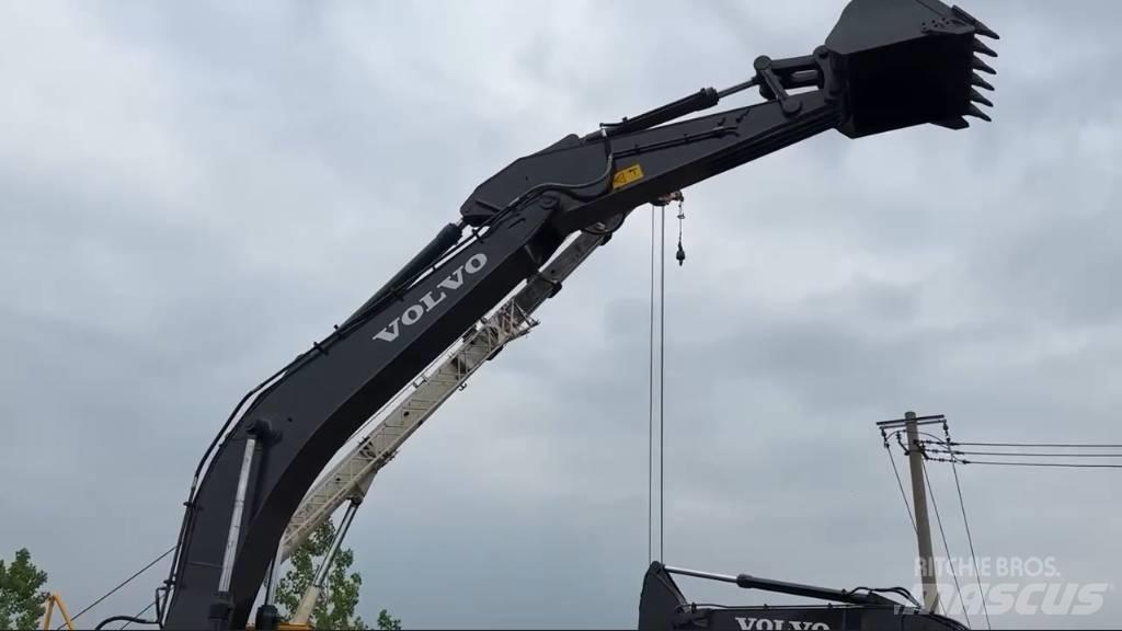 Volvo EC 290 Гусеничні екскаватори