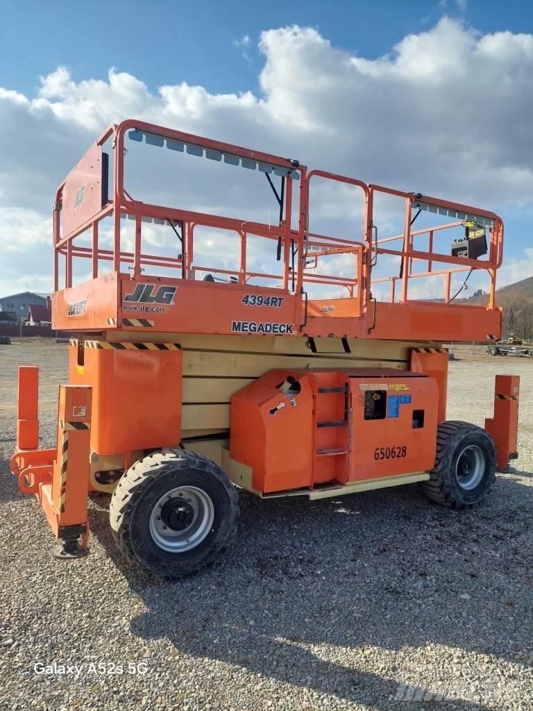 JLG 4394 RT Підйомники-ножиці