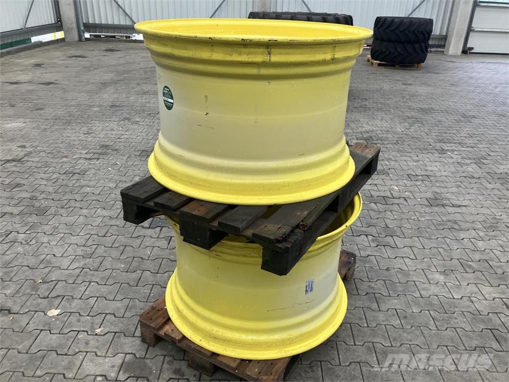 John Deere 23x38 Колеса