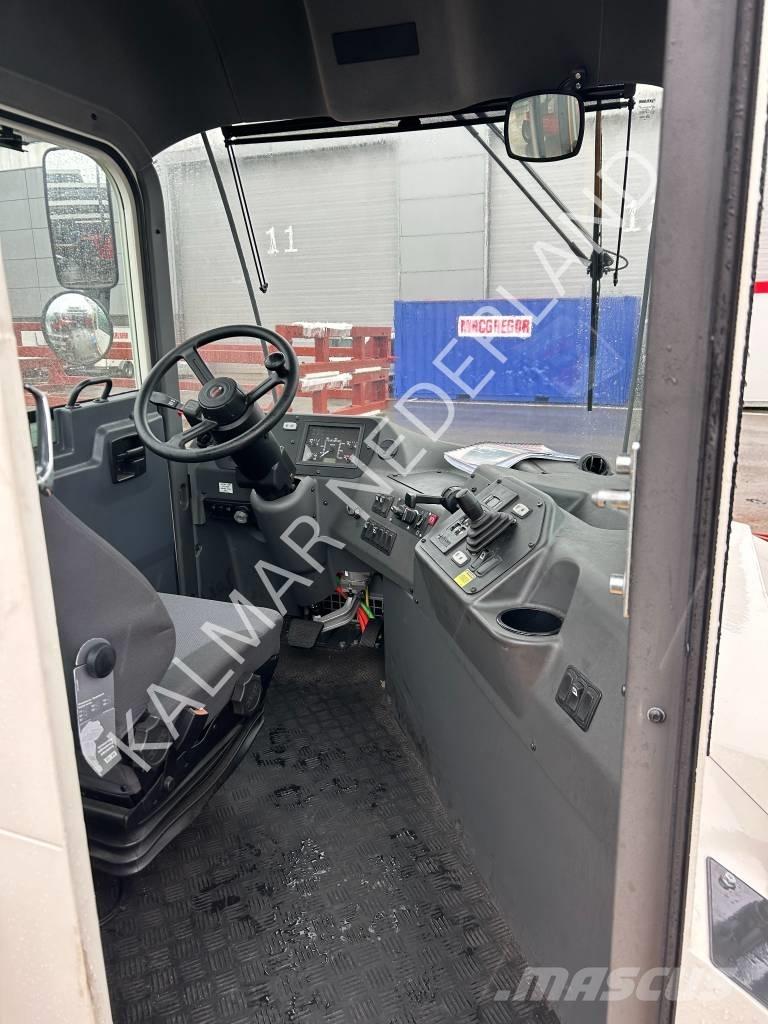 Kalmar T2i Термінальні трактори