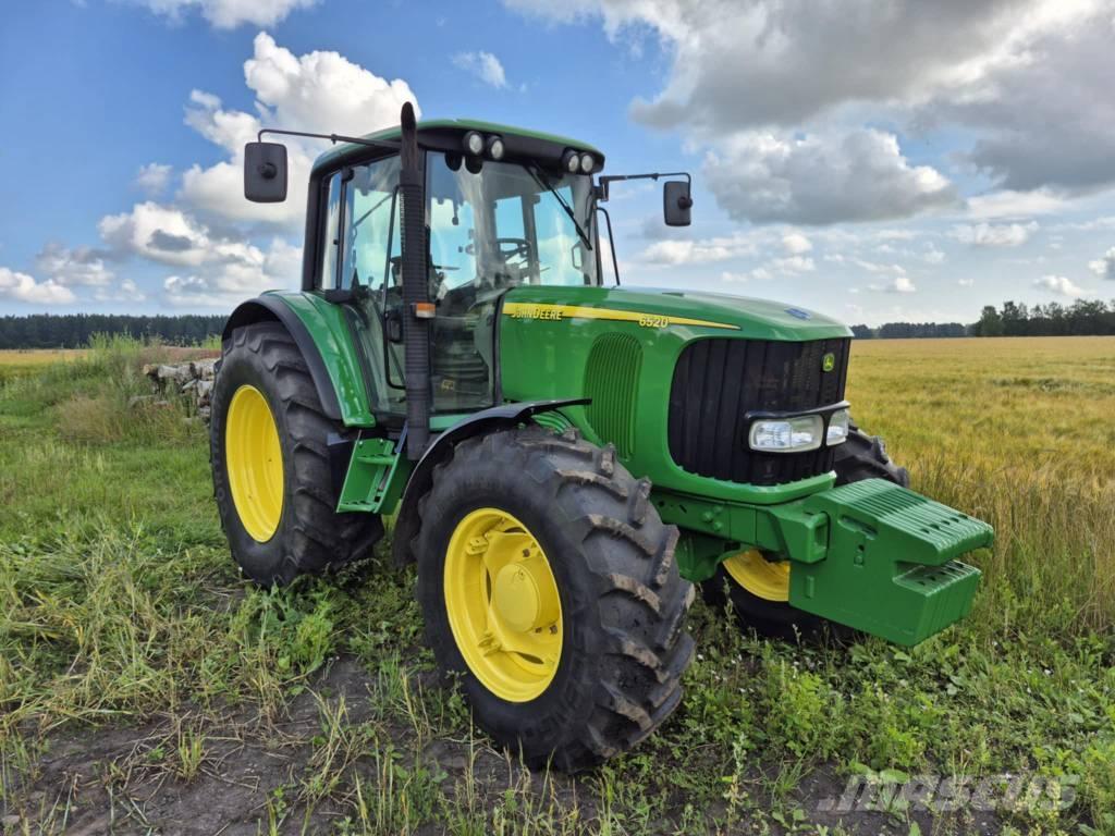 John Deere 6520 Трактори
