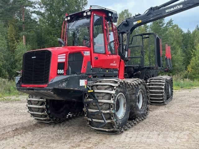 Komatsu 895 Форвардери
