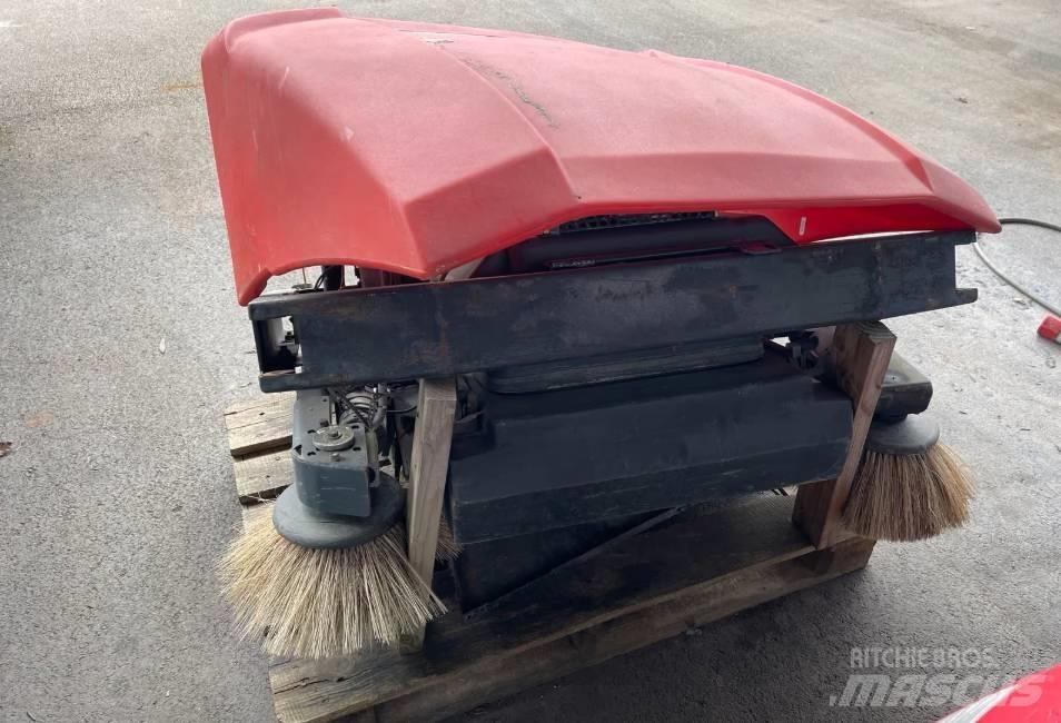 Hako Hakomatic 1100 Підмітальні машини