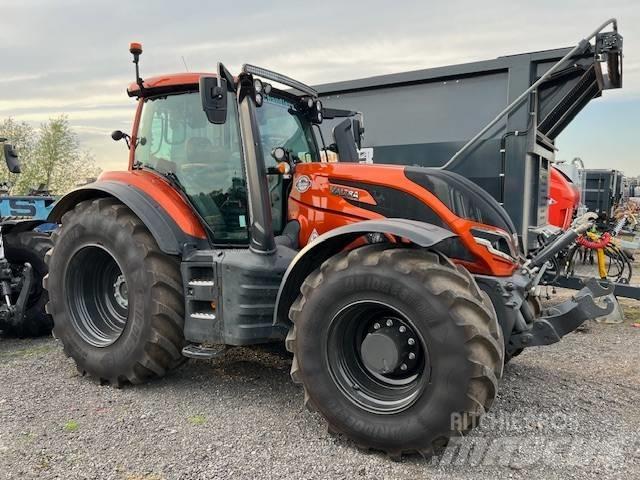 Valtra T 175 V Трактори