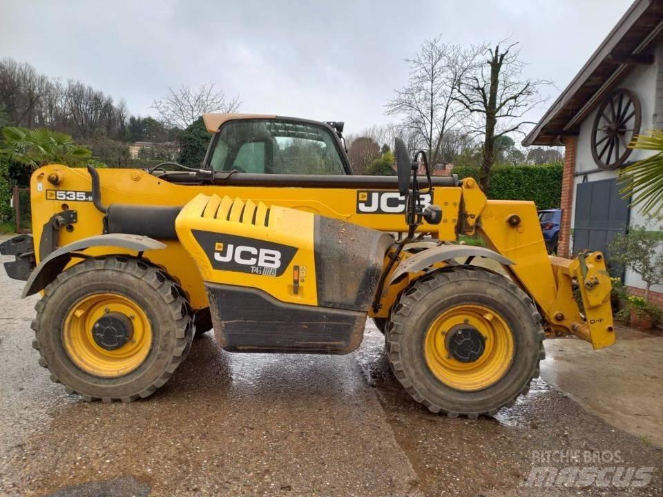 JCB 535-95 Телескопічні навантажувачі