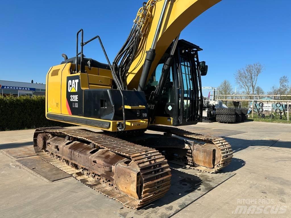 CAT 320 E Гусеничні екскаватори