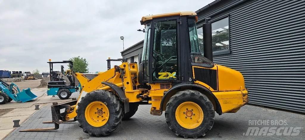 JCB ZX 409 Фронтальні навантажувачі