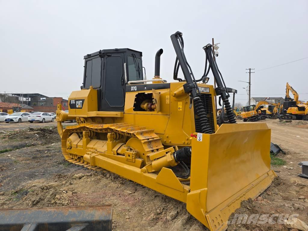 CAT D7G Гусеничні бульдозери