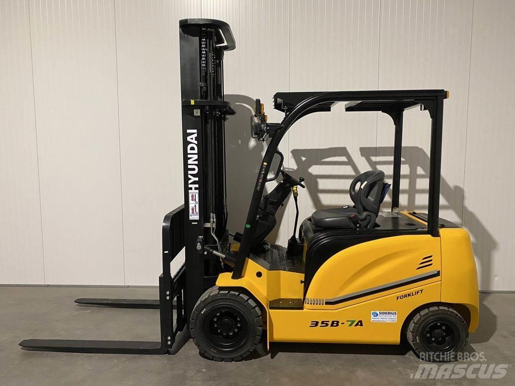 Hyundai 35B-7A Електронавантажувачі