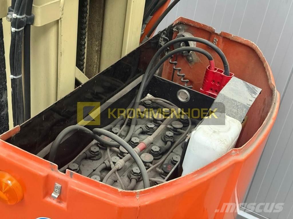 JLG Toucan 800A Інші підйомники і платформи