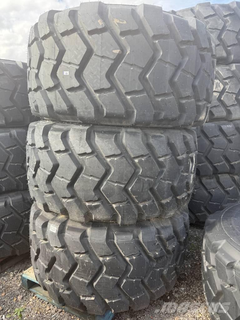 Trelleborg 750/65R25 Шини