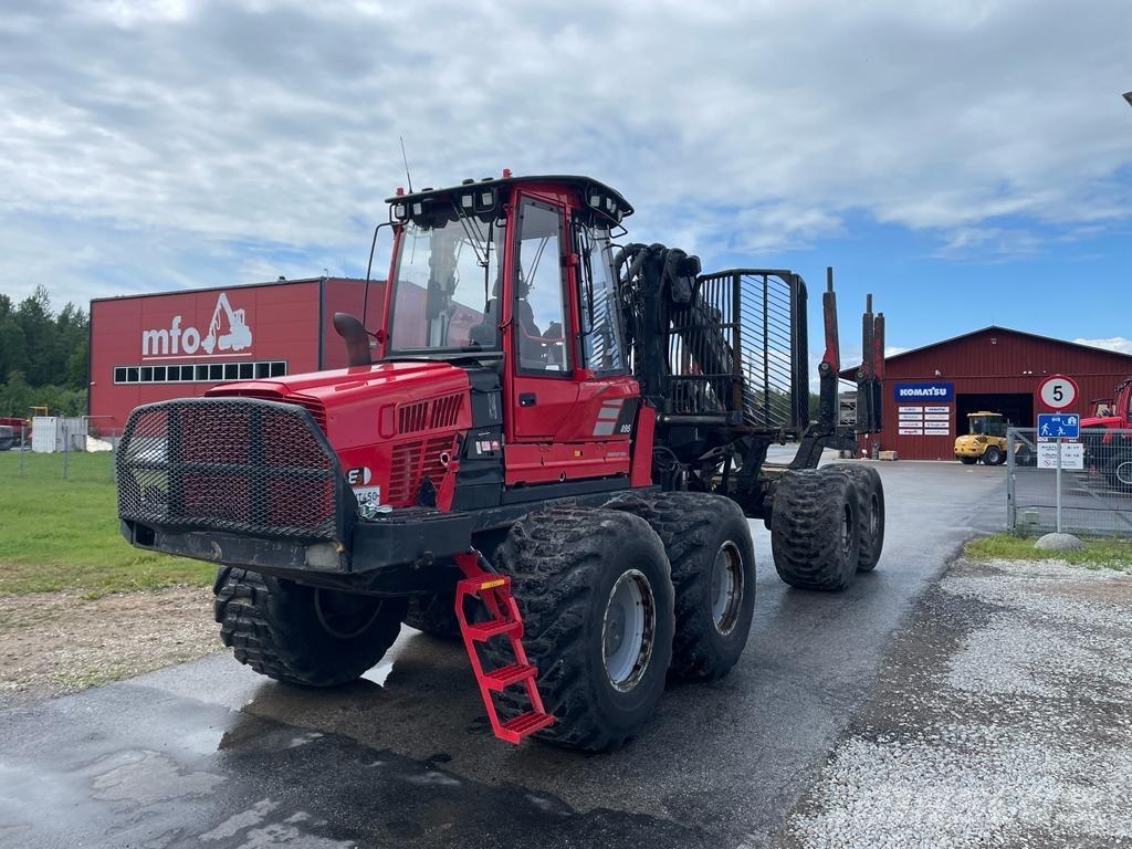 Komatsu 895 Форвардери