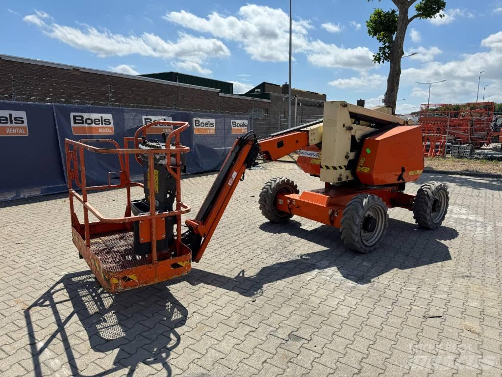 JLG 340AJ Колінчаті підйомники