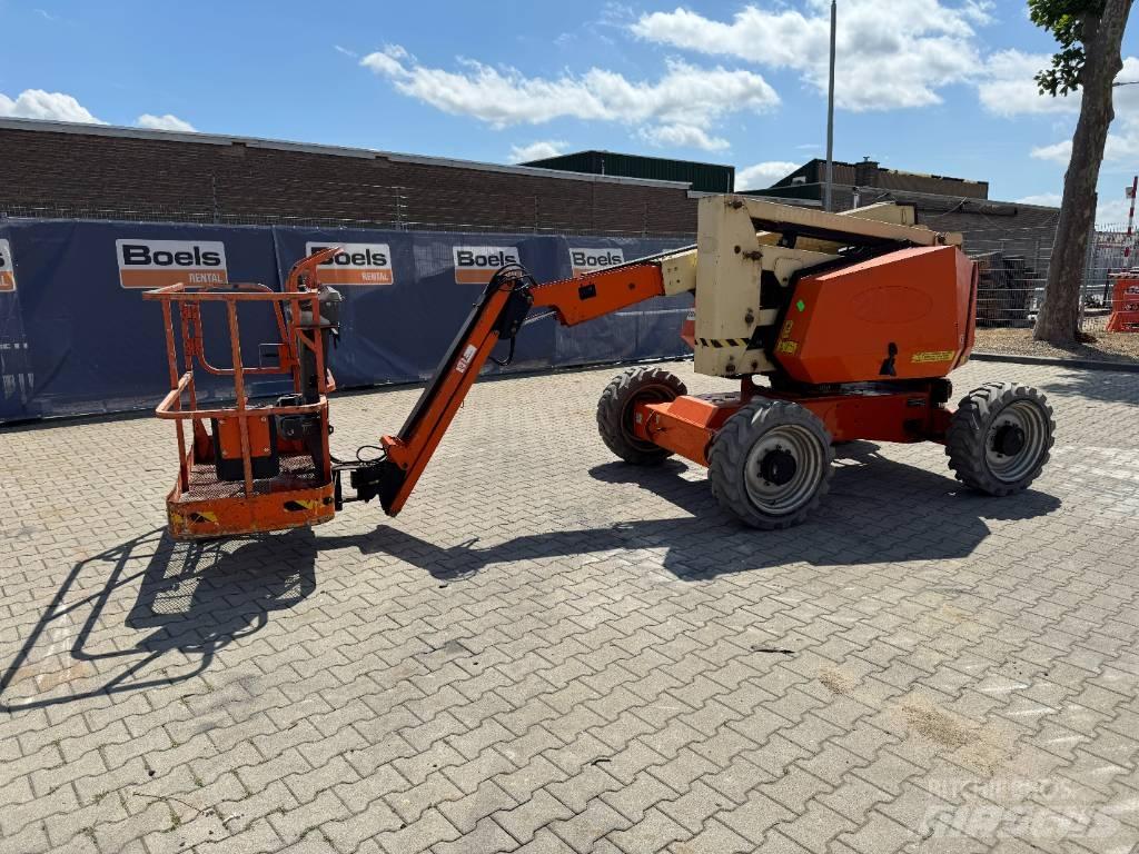 JLG 340AJ Колінчаті підйомники