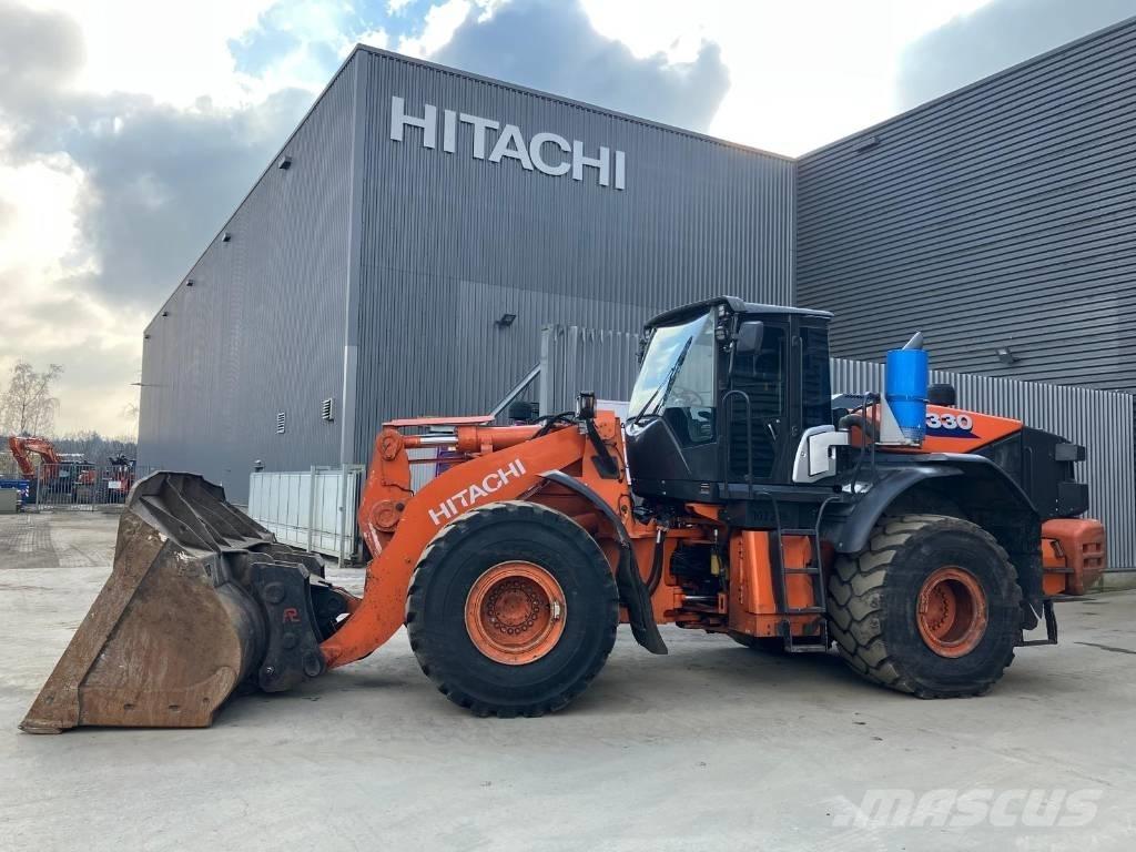 Hitachi ZW330-6 Фронтальні навантажувачі