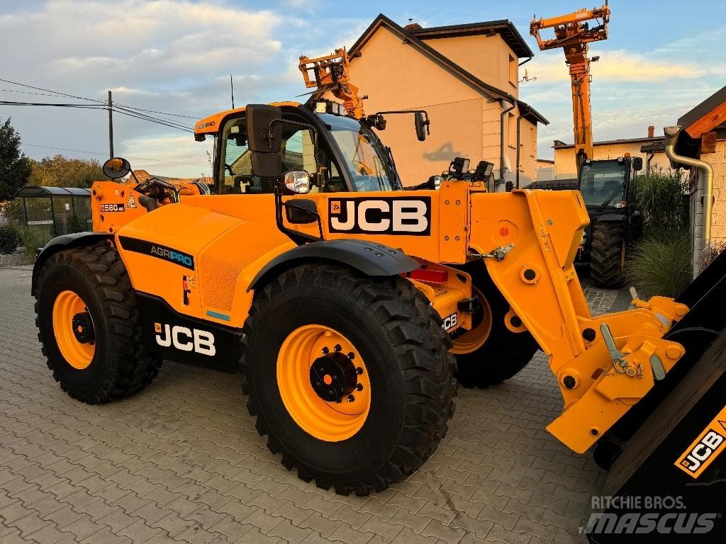 JCB 560-80 AGRI PRO Телескопічний навантажувач