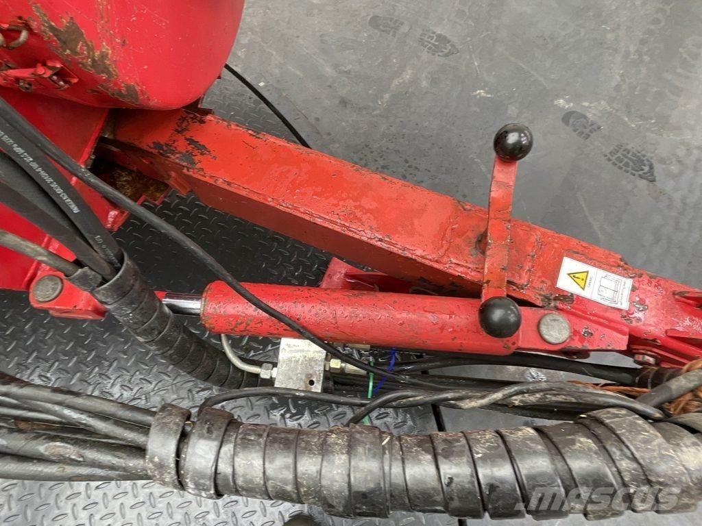 Welger AP 830 Фуражні комбайни