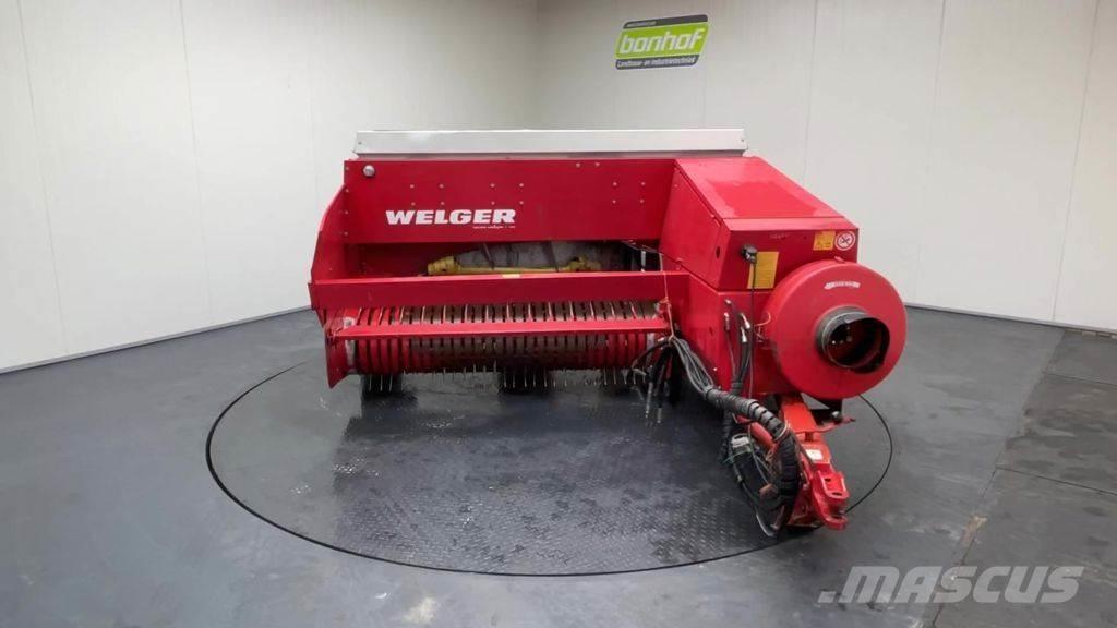 Welger AP 830 Фуражні комбайни