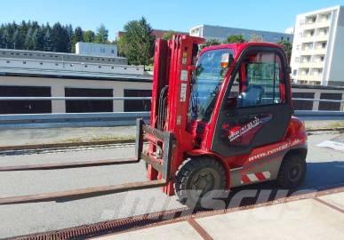 Manitou MI 30 D Дизельні навантажувачі