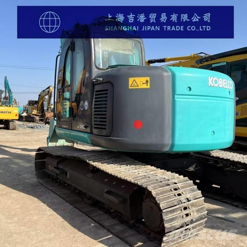Kobelco SK 135 Гусеничні екскаватори