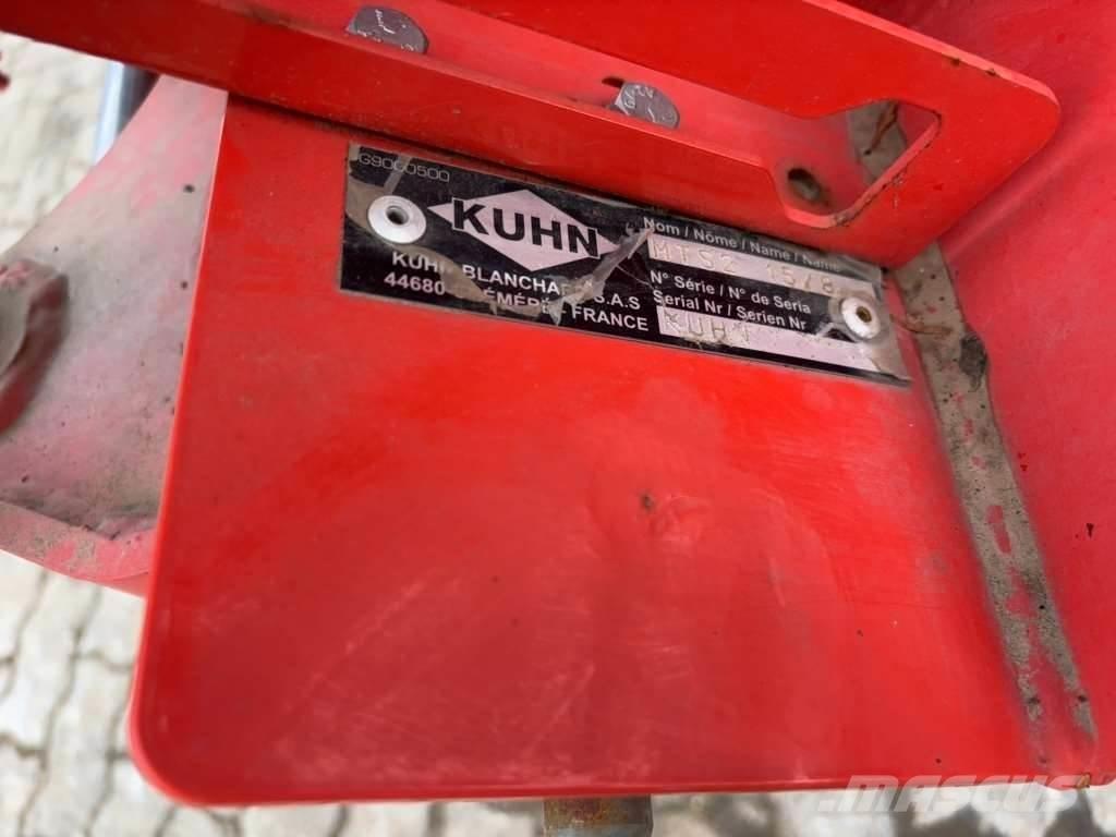 Kuhn Deltis 1302 Причіпні обприскувачі