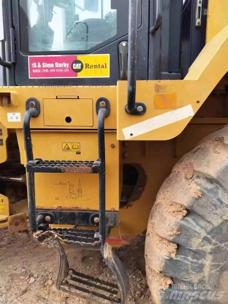 CAT 950GC Фронтальні навантажувачі