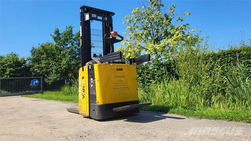 Yale MS15X 2017 Самохідні електроштабелери