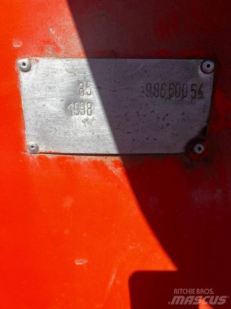 Terex TB 85 Колінчаті підйомники