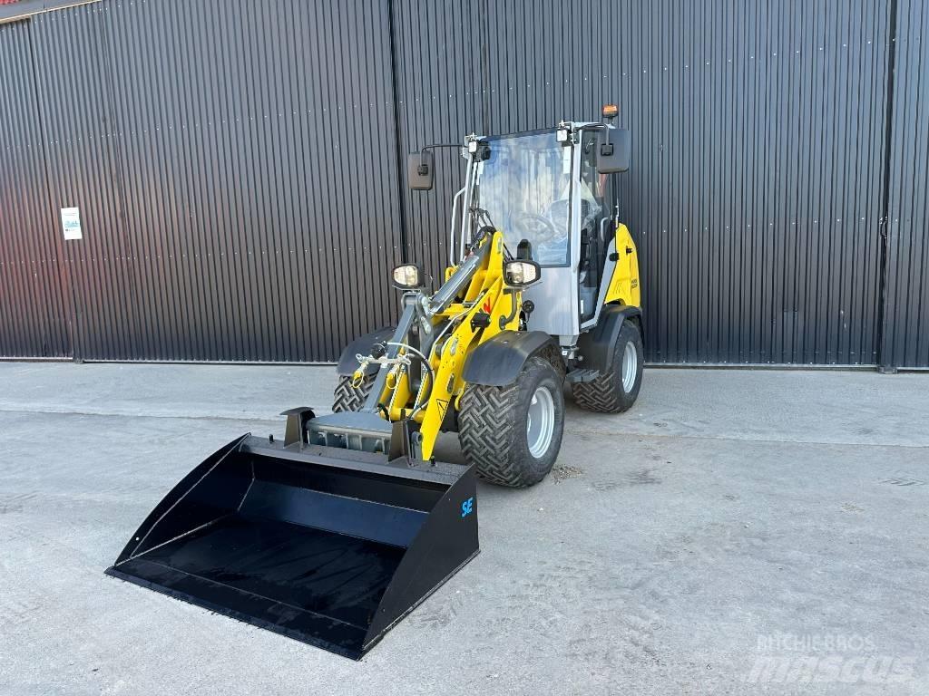 Wacker Neuson WL 28 Фронтальні навантажувачі