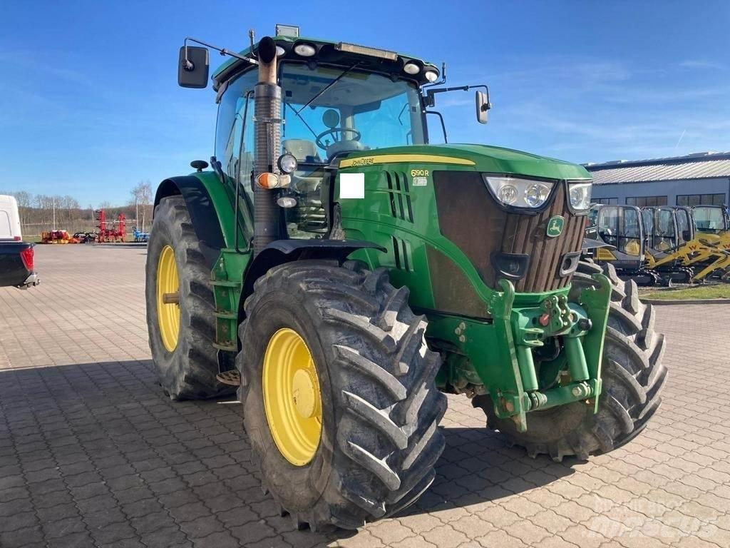 John Deere 6190R Трактори