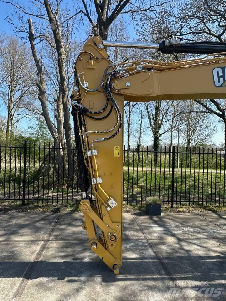 CAT 317 Гусеничні екскаватори