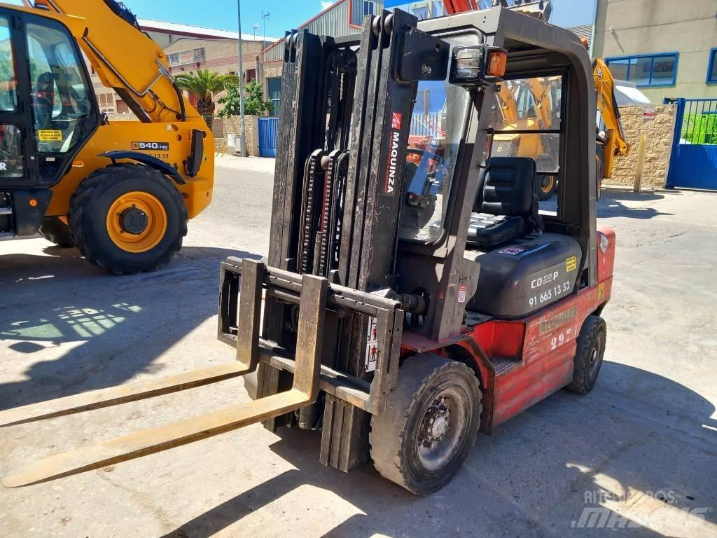 Manitou CD 25 P Дизельні навантажувачі
