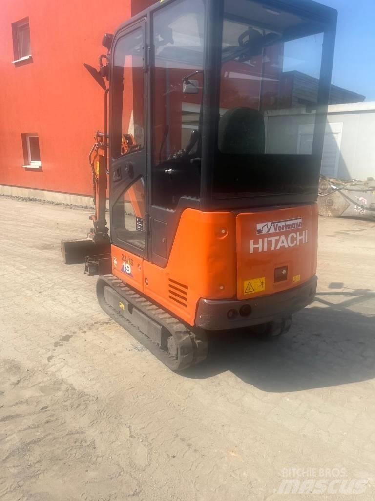 Hitachi ZX 19 Міні-екскаватори < 7т