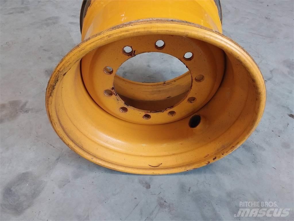 Rottne H11 20x24,5 Шини